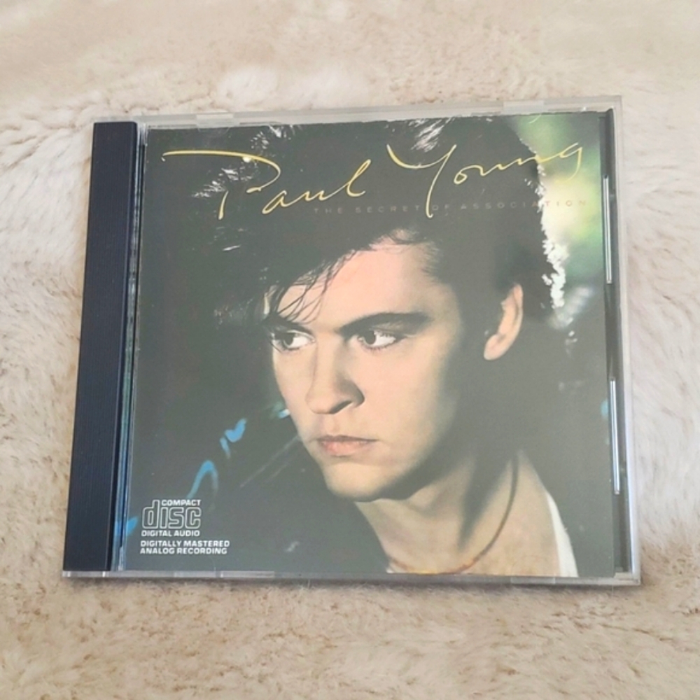 CD, Paul Young, The Secret of Association, CK39957